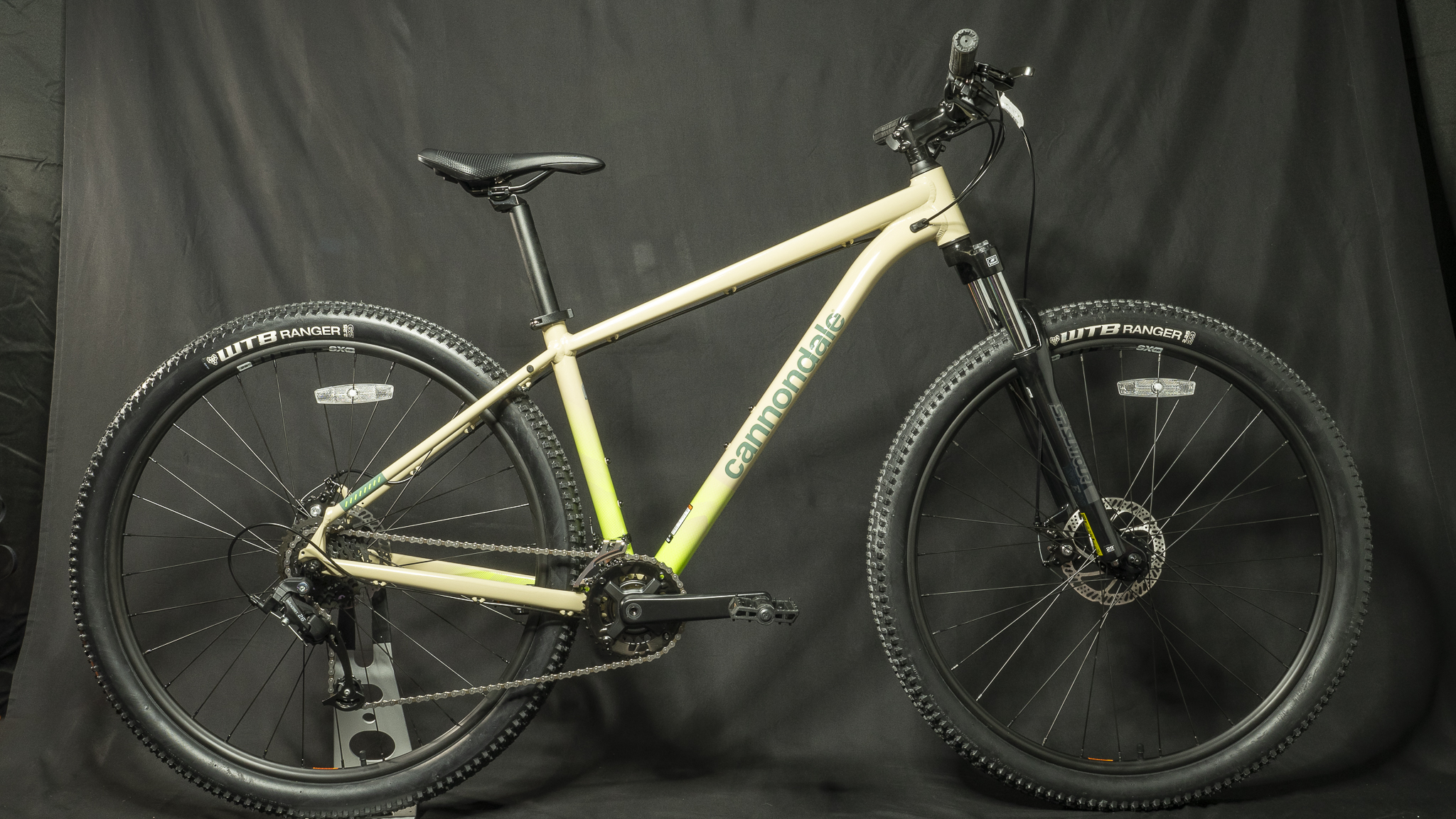 Cannondale Hardtail Mountain Bike